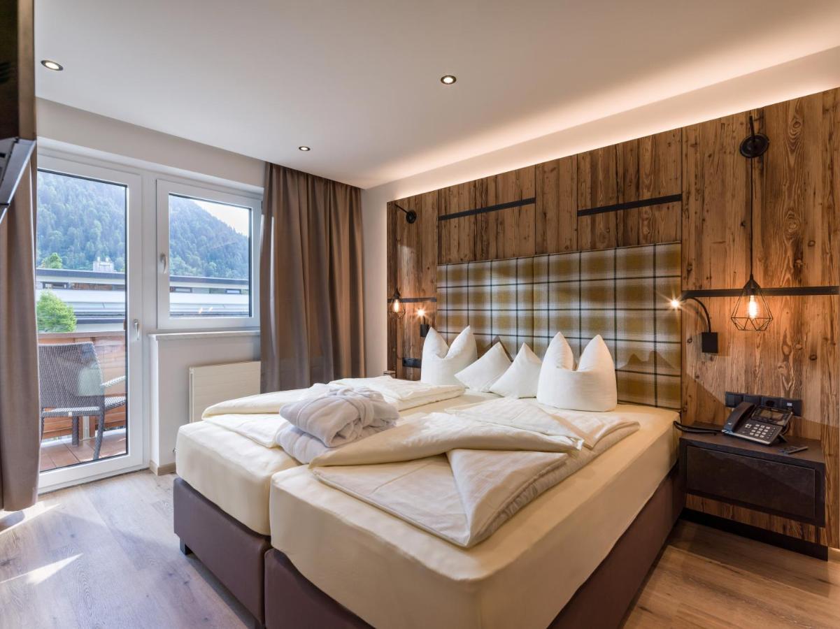 Aparthotel Bergland Soll Exterior photo